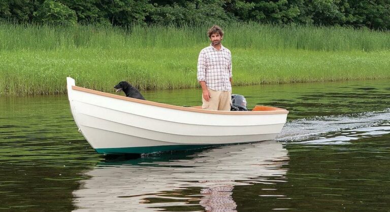 Building an Amesbury Skiff – Part 2. Planking and finishing – Mastering ...